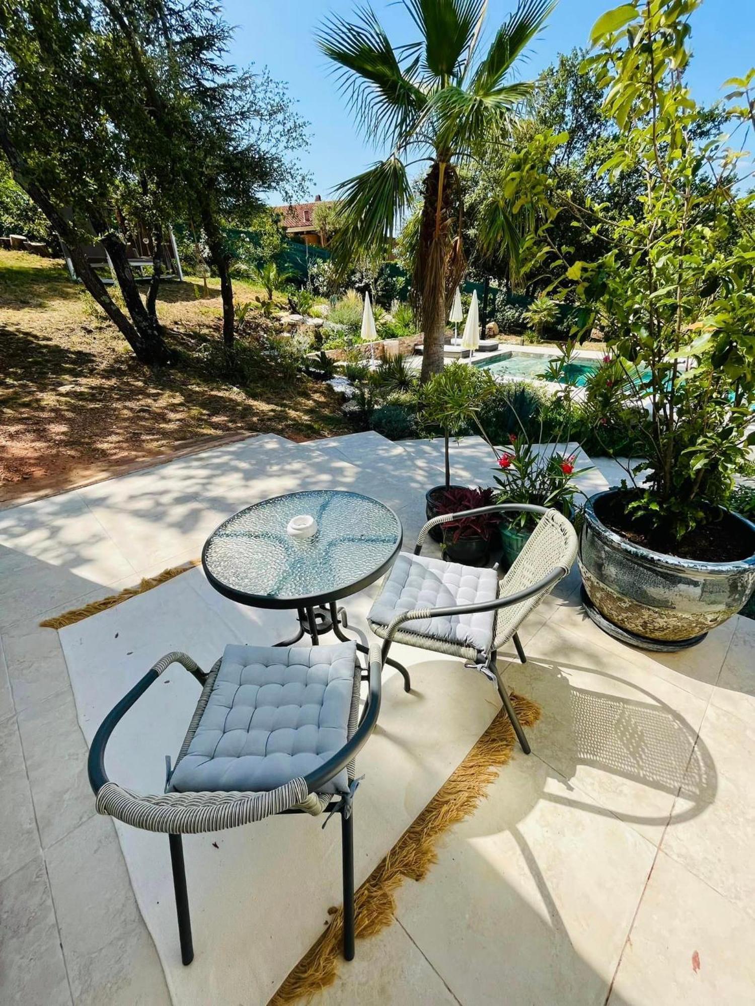 Villa Alba En Provence Besse-sur-Issole Eksteriør billede